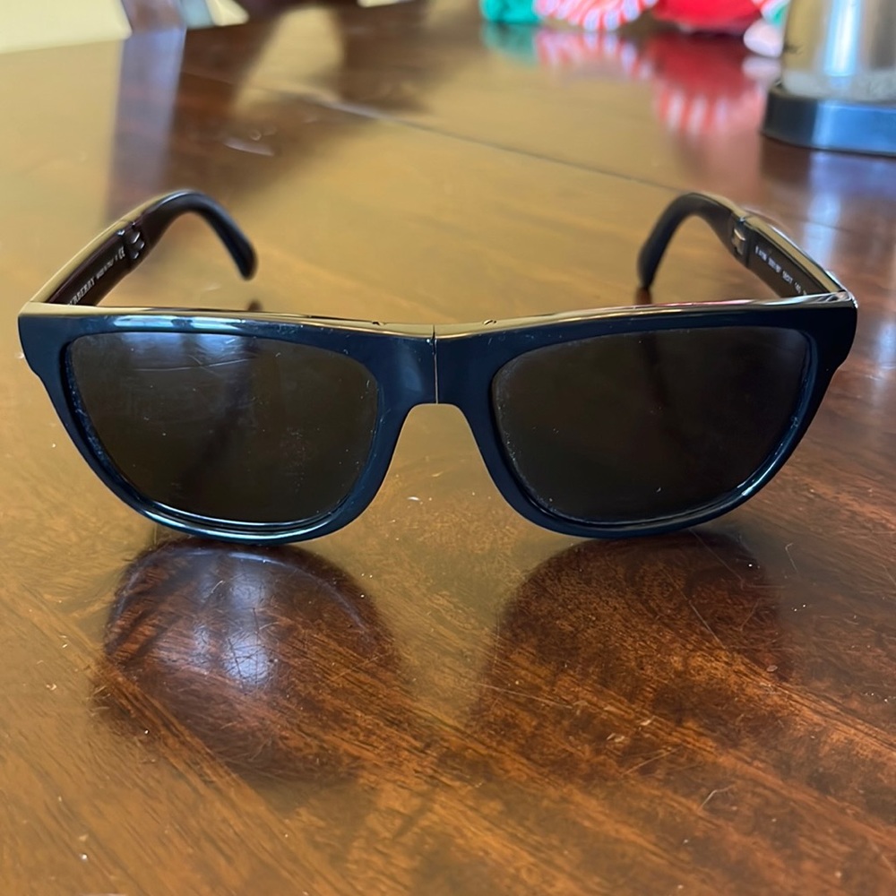 Burberry sunglasses